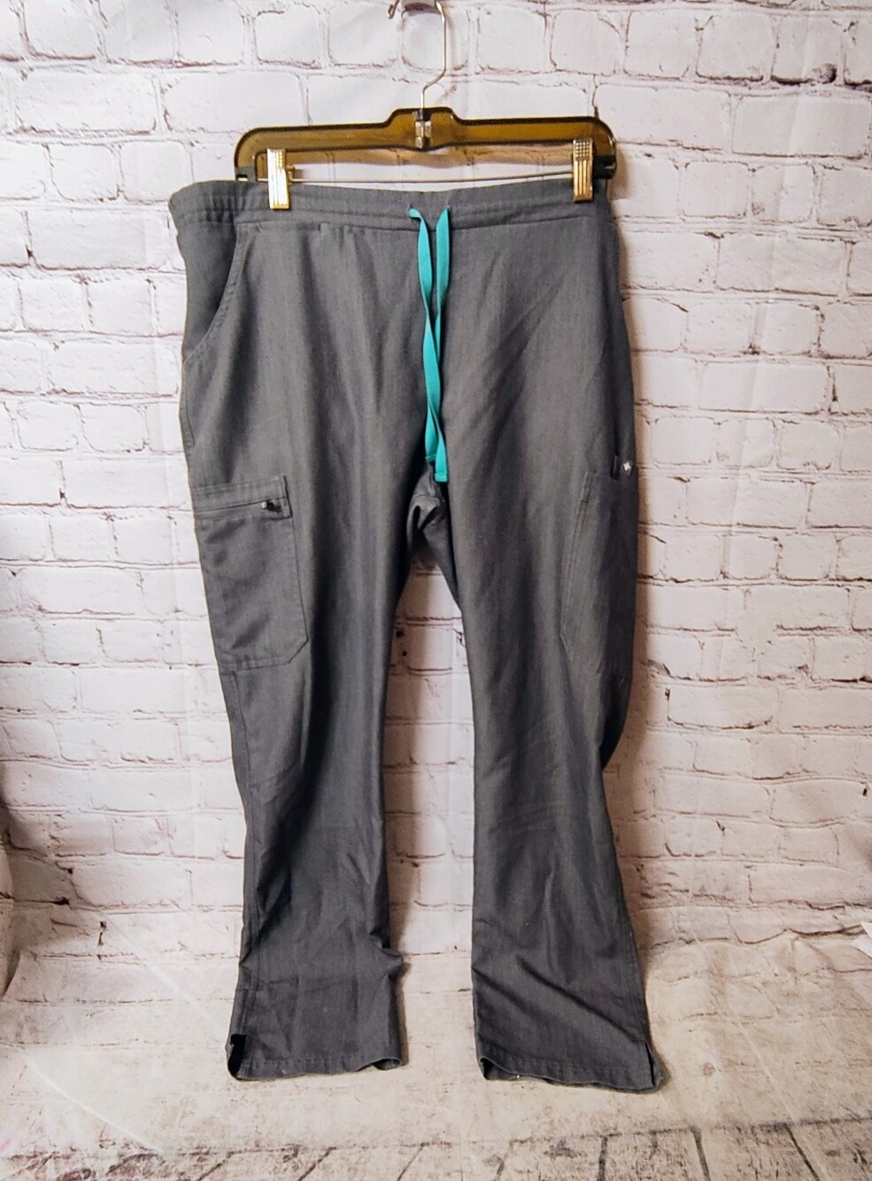 Figs Yola Grey Scrub Cargo Pants L Drawstring Healthcare